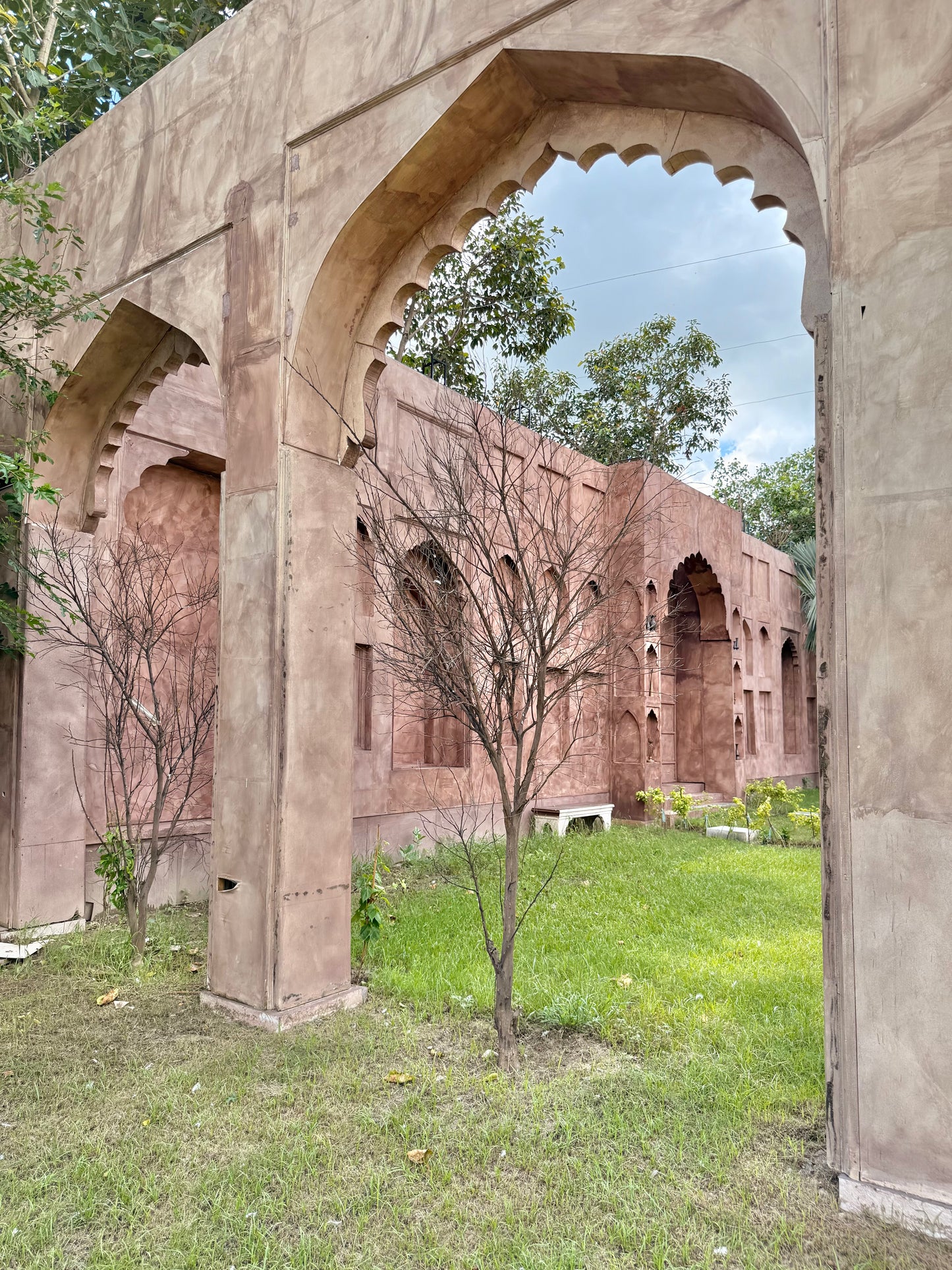 GRAND QILLA ( location Valencia )