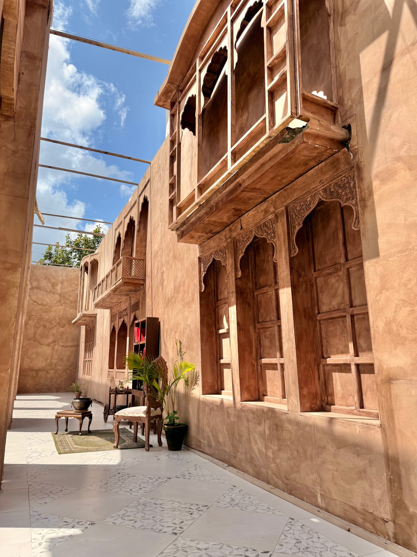 GRAND QILLA ( location Valencia )