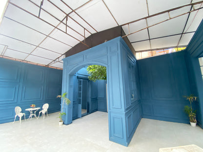 FRENCH WALL