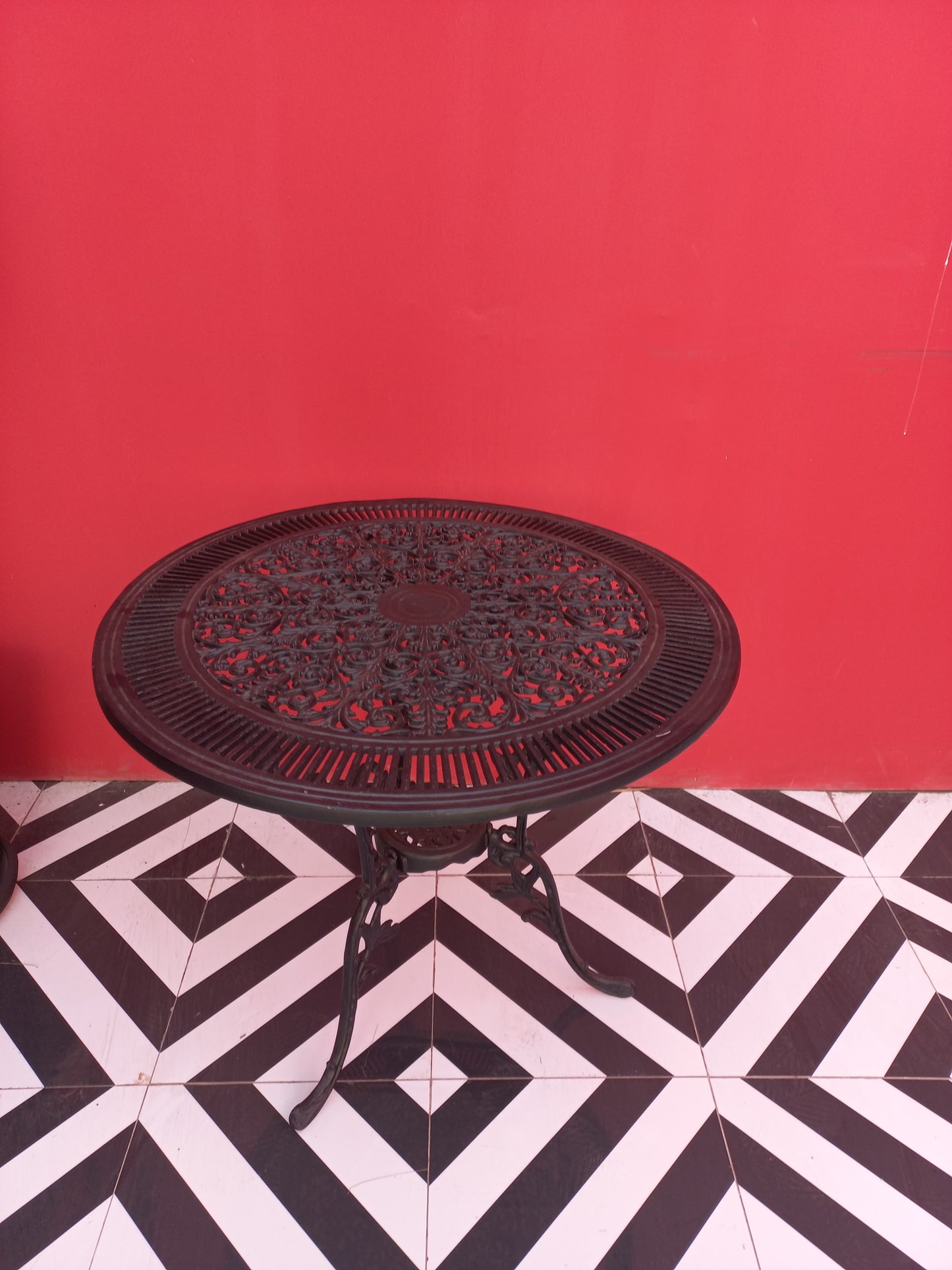 Steel Black Round Table