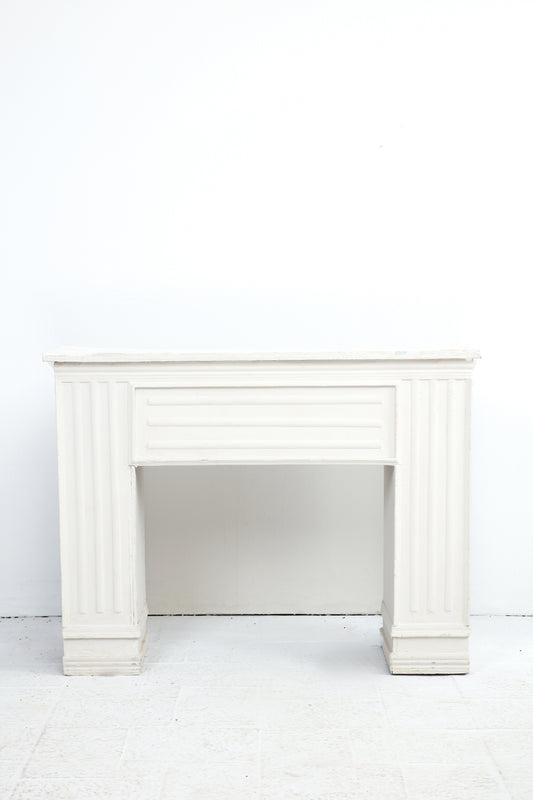 White Stand Table